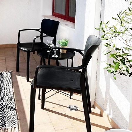Lilly'S Apartment Plazh Dıraç Dış mekan fotoğraf